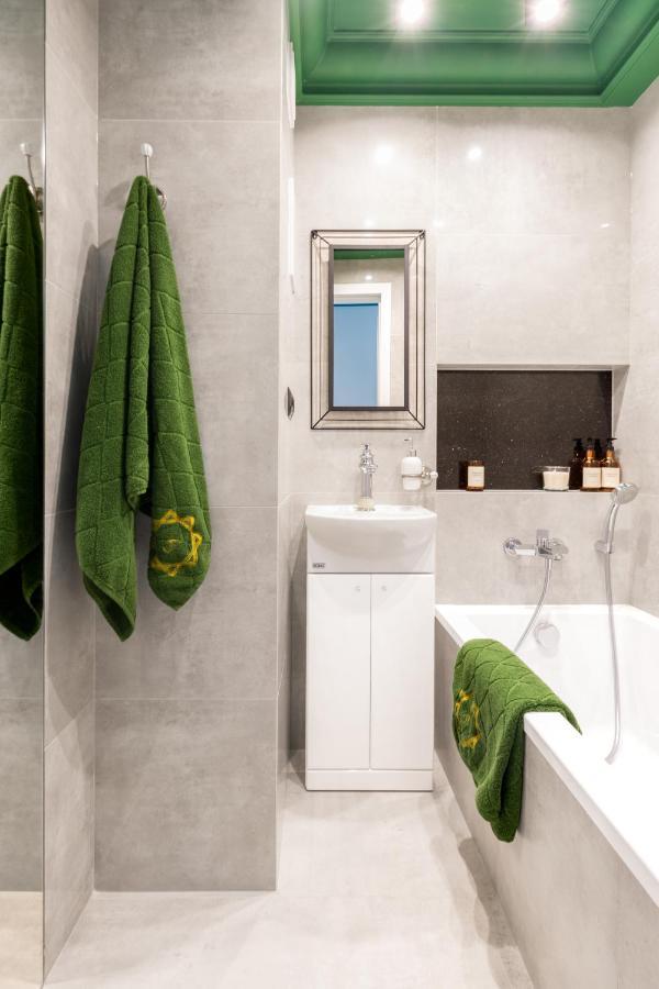 Szucha 27 By Homeprime Warschau Exterior foto